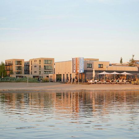 Beach Front Apartment In Lembruch-Duemmer See Esterno foto