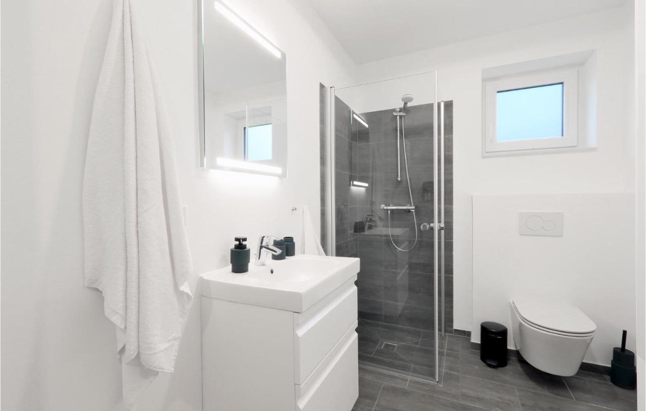 Beach Front Apartment In Lembruch-Duemmer See Esterno foto